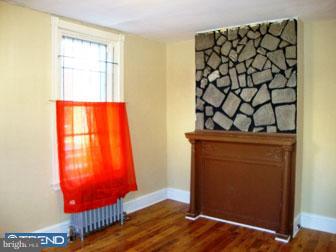 1136 Rising Sun Avenue Philadelphia, PA 19140 - Photo 6 of 11 Living Room