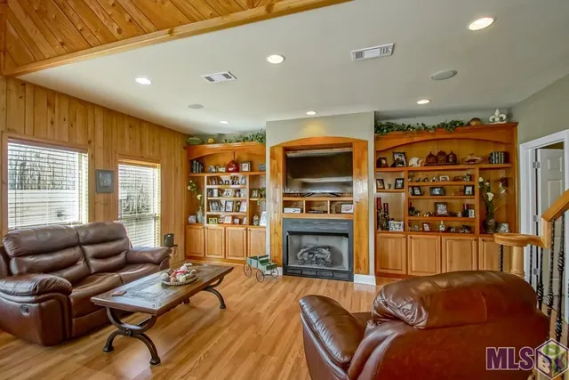 $539,000 | 23396 Chene Blanc Lane, Maurepas, LA 70449