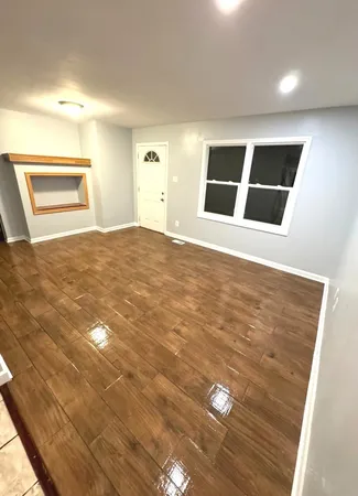 $179,900 | 2051 217th Street, Sauk Village, IL 60411
