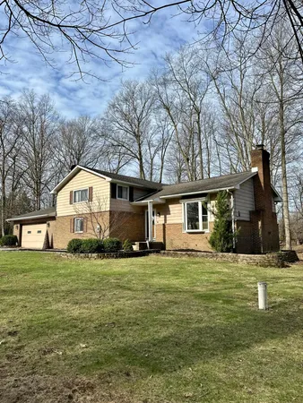 $215,000 | 3366 Stephenie Drive, Bucyrus, OH 44820