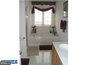 3 East Lexton Road New Castle, DE 19720 - Photo 8 of 12 Bathroom