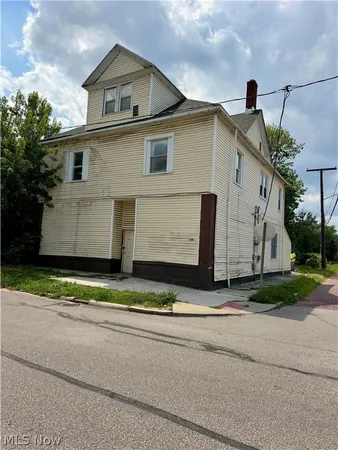 $775 | 3654 East 53rd Street, Unit 2, Cleveland, OH 44105