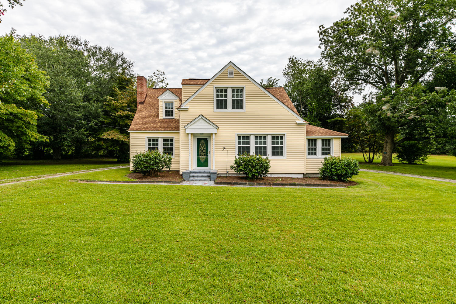 10202 Aberdeen Road Aberdeen, NC 28315 - Photo 1 of 19 Front