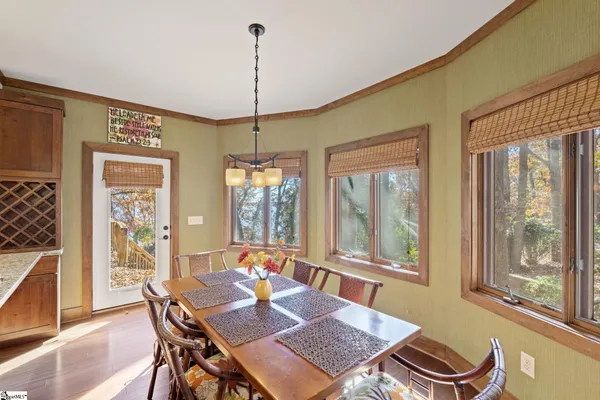 $995,231 | 231 Perry Circle, Townville, SC 29689