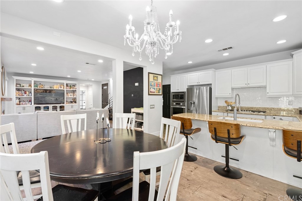 2547 Cornerstone Lane Costa Mesa, CA 92626 - Photo 10 of 31