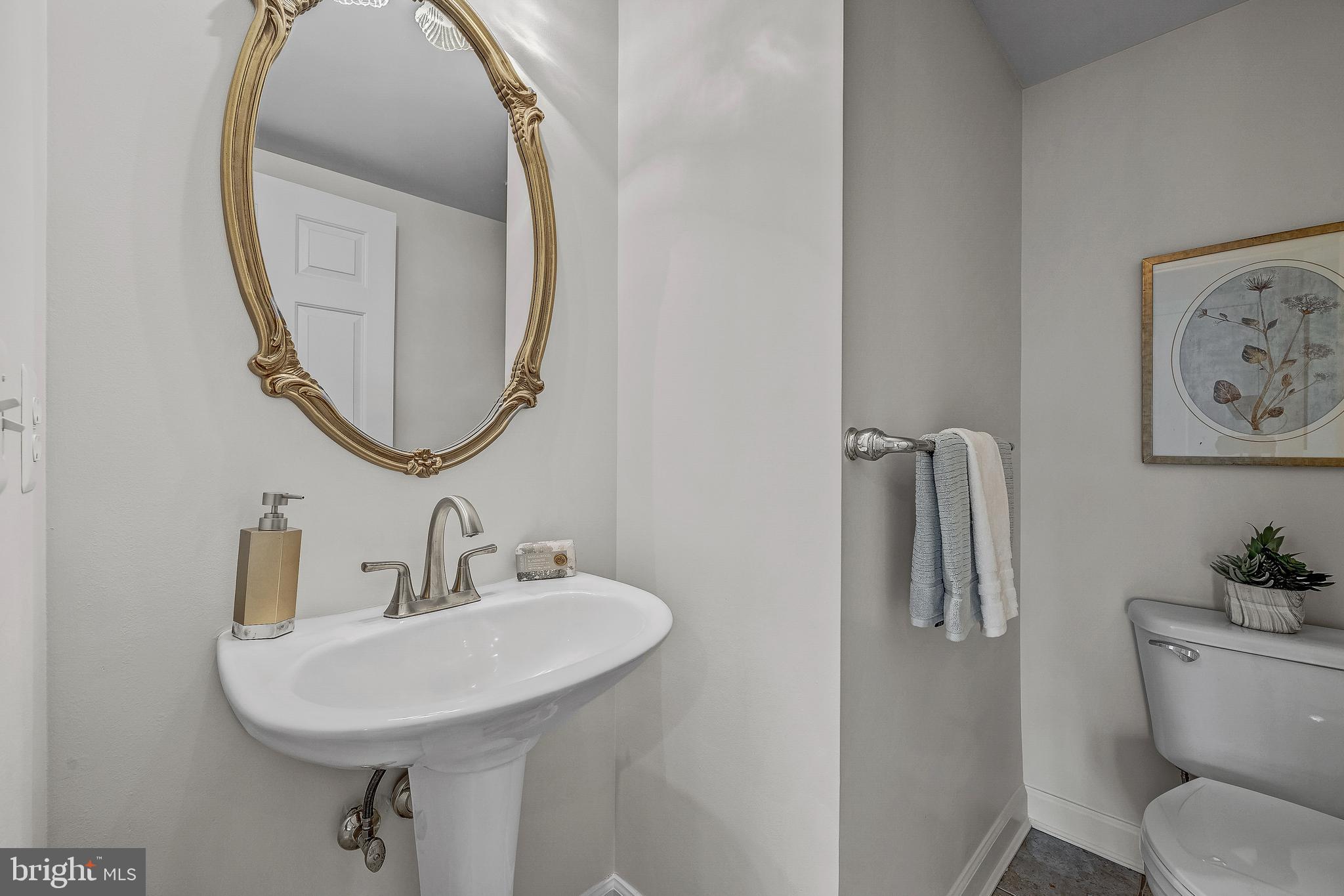 40452 Hickory Ridge Place Aldie, VA 20105 - Photo 35 of 65 Gallery Image 35