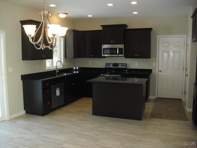 5310 Seip Road Bethlehem, PA 18017 - Photo 9 of 10 Gallery Image 9