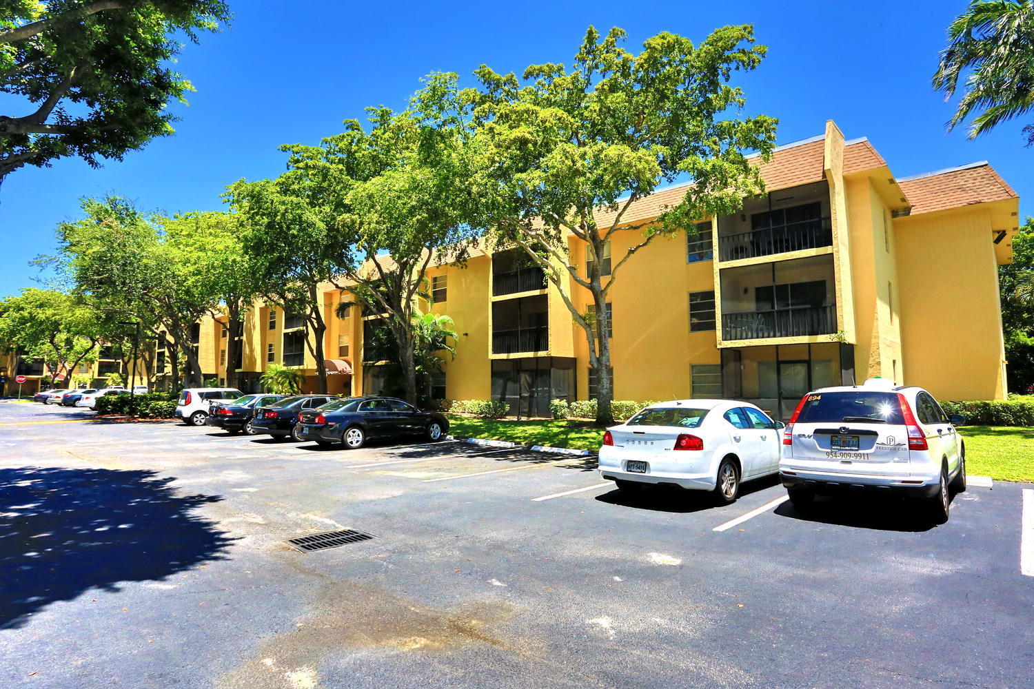 470 Northwest 20th Street, Unit 3140 Boca Raton, FL 33431 - Photo 4 of 34 470 NW 20th St Unit 314 Boca-large-004-0