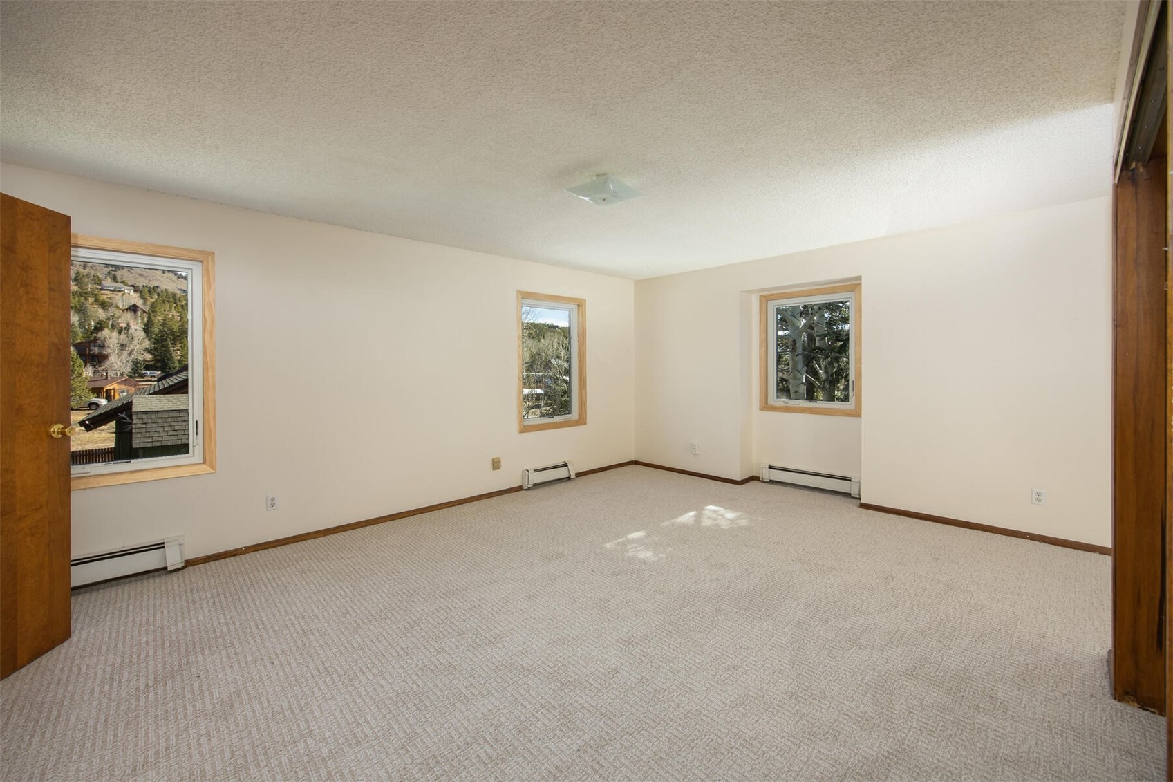 420 Reese Road Silverthorne, CO 80498 - Photo 16 of 50 Main Home Large Primary Bedroom on Upper Level