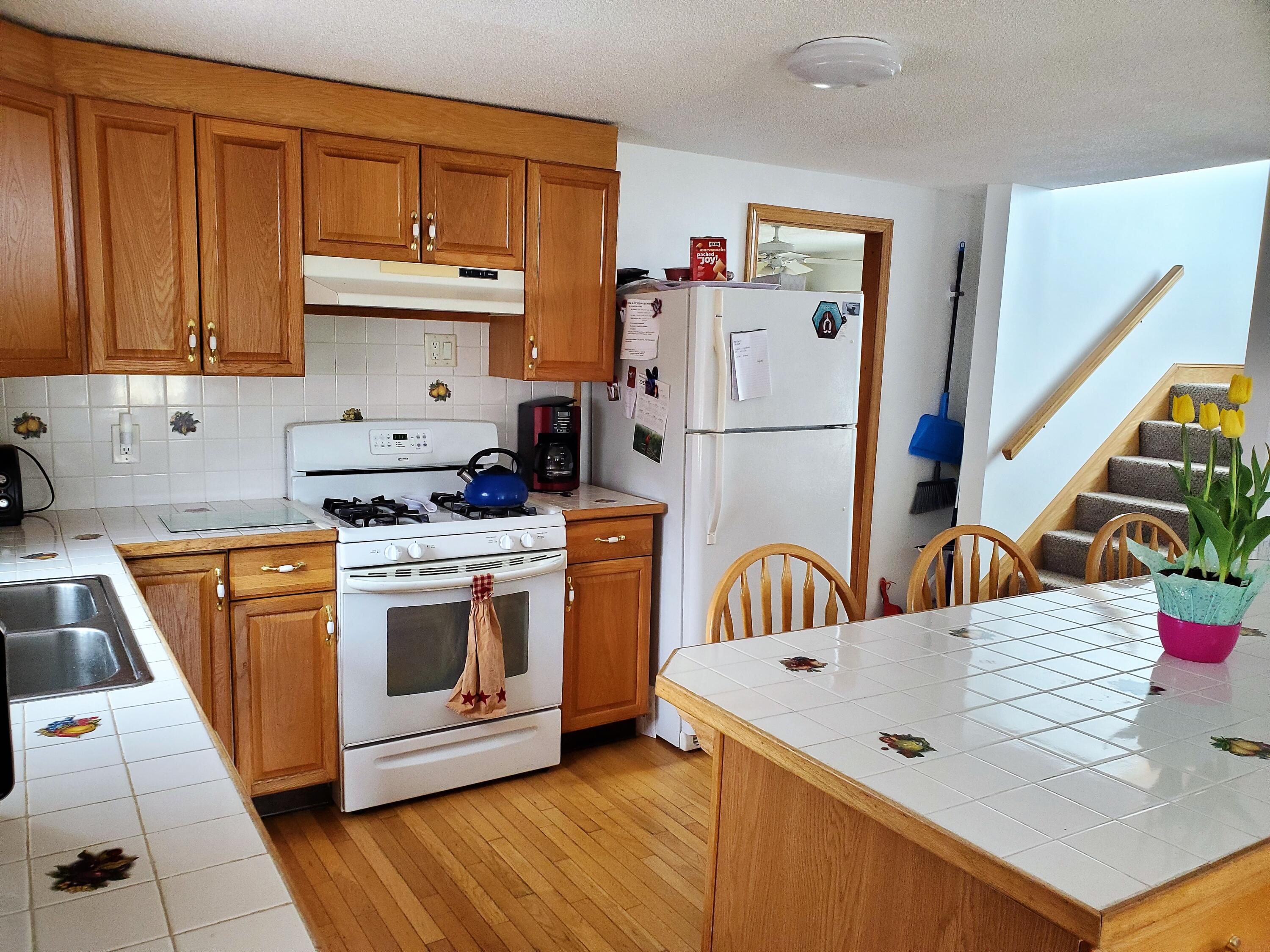 23 Maefield Lane Hudson, ME 04449 - Photo 9 of 25 e