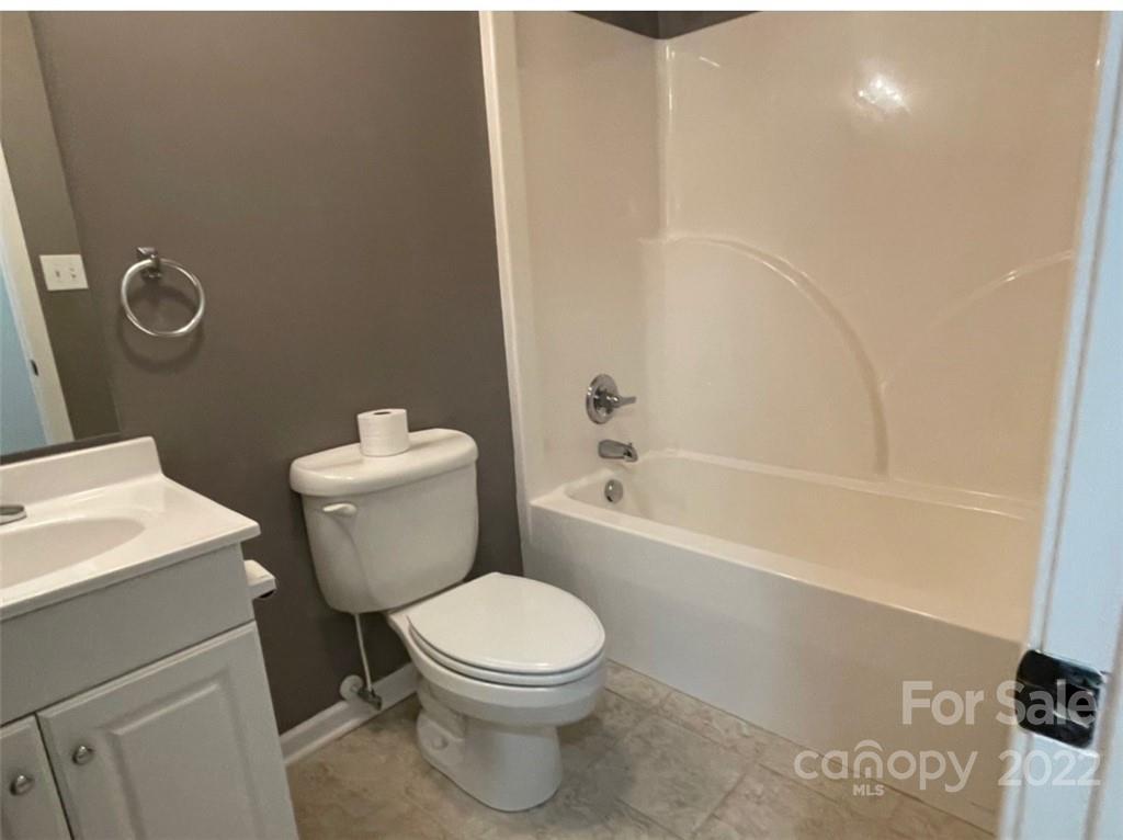 204 Webb Road Shelby, NC 28152 - Photo 8 of 14 Gallery Image 8