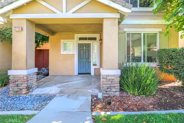 $549,000 | 3738 Springmount Street, Riverside, CA 92501