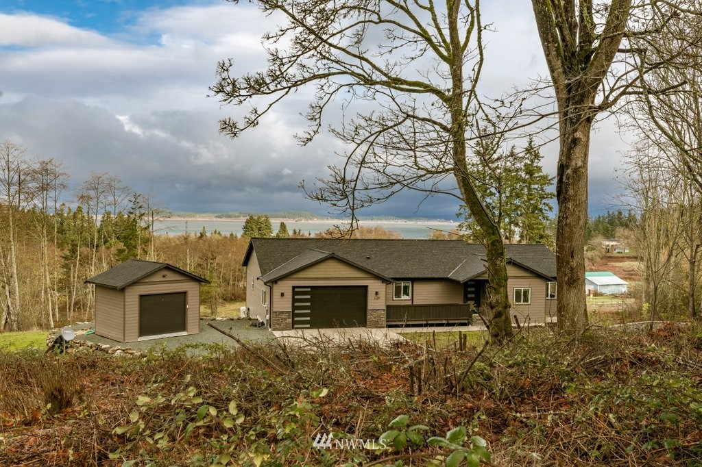 1629 Silver Lake Road Oak Harbor, WA 98277 - Photo 1 of 40 Gallery Image 1