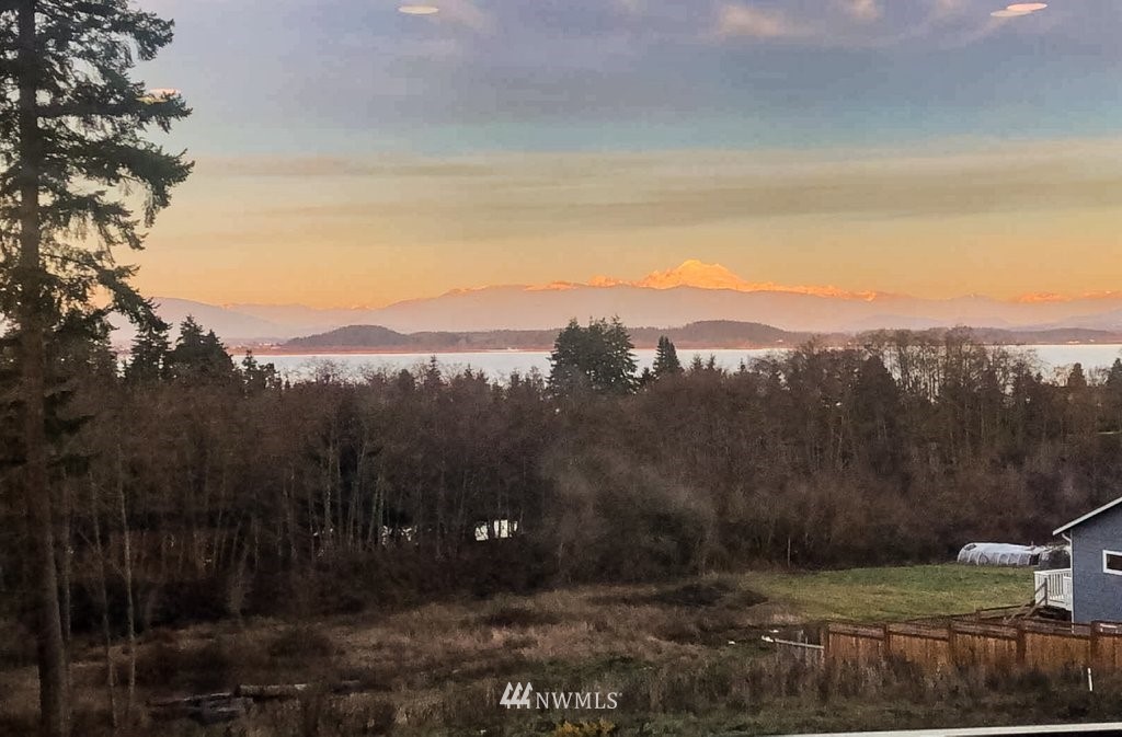 1629 Silver Lake Road Oak Harbor, WA 98277 - Photo 40 of 40 Gallery Image 40