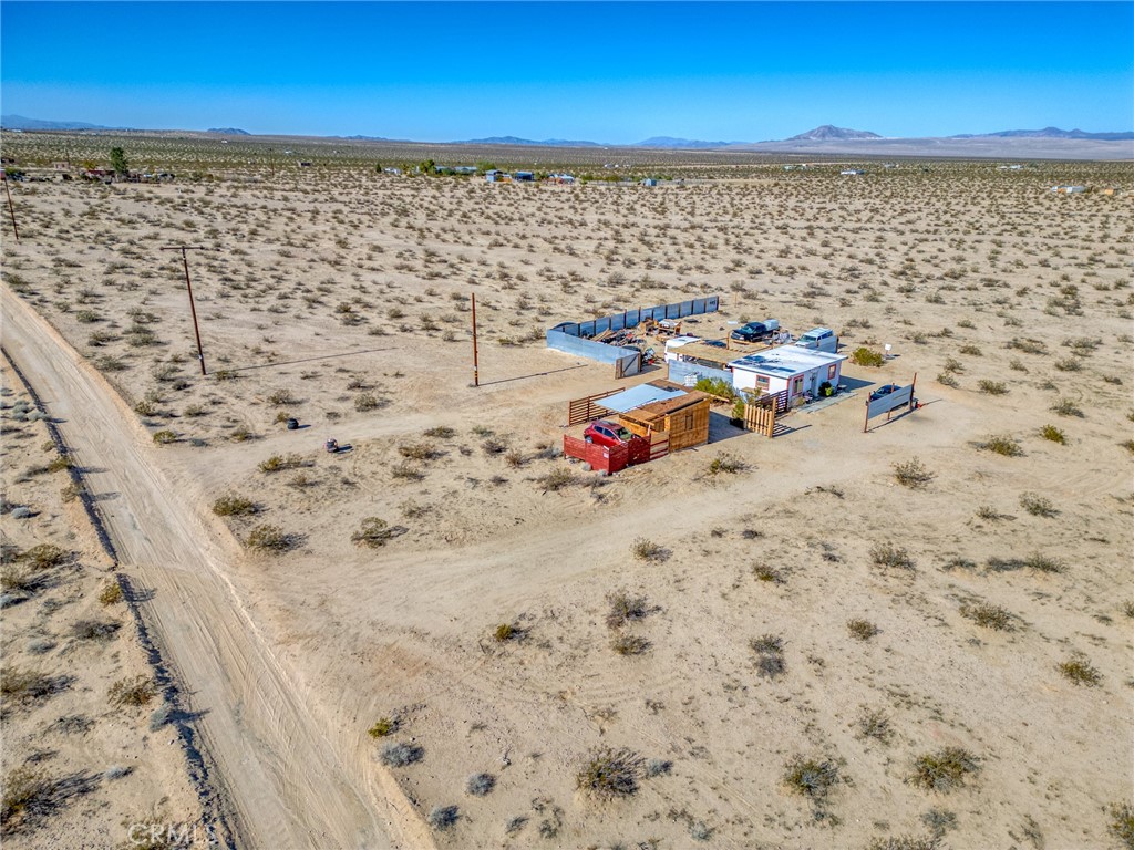 800 Brant Cross Road Twentynine Palms, CA 92277 - Photo 33 of 52 a view of lake
