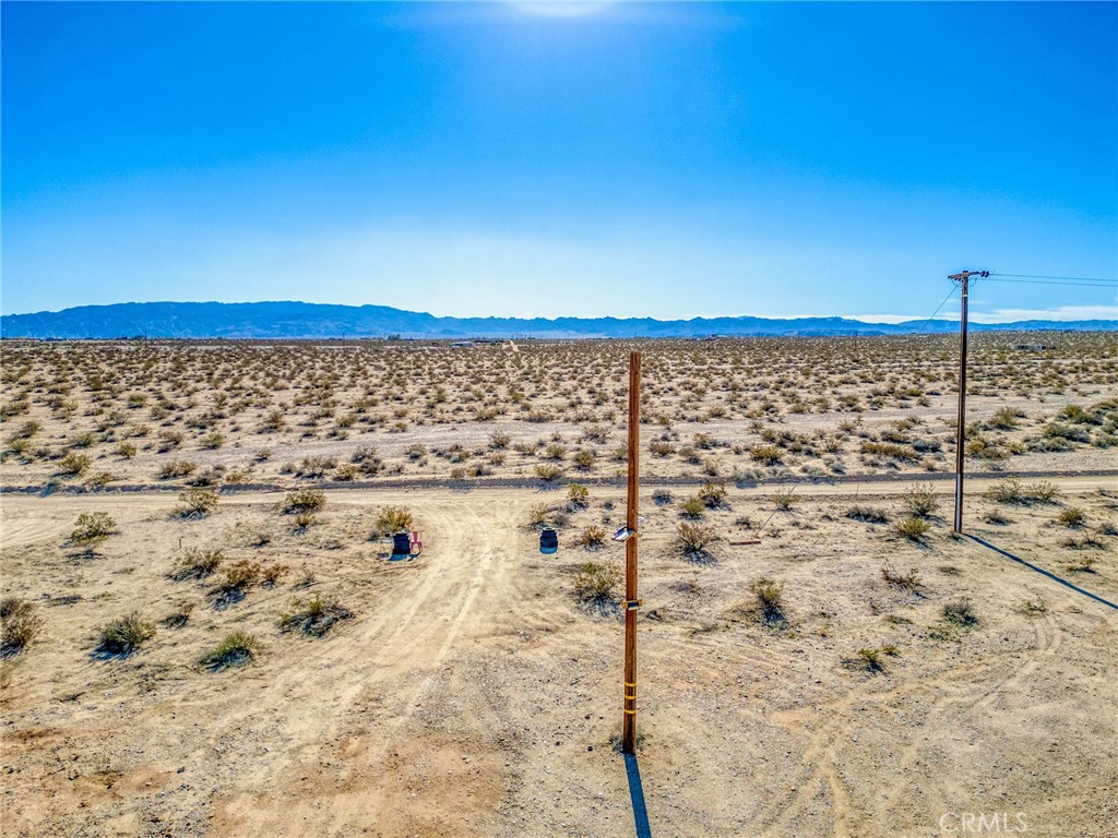 800 Brant Cross Road Twentynine Palms, CA 92277 - Photo 46 of 52 a view of bathroom