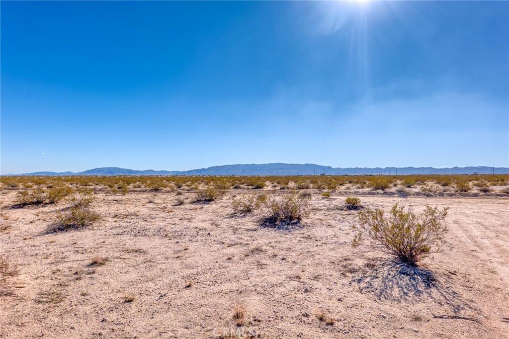 800 Brant Cross Road Twentynine Palms, CA 92277 - Photo 47 of 52 a view of an ocean beach