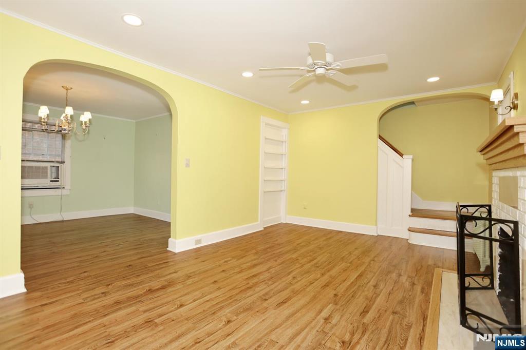 72 Belmar Street Demarest, NJ 07627 - Photo 9 of 39