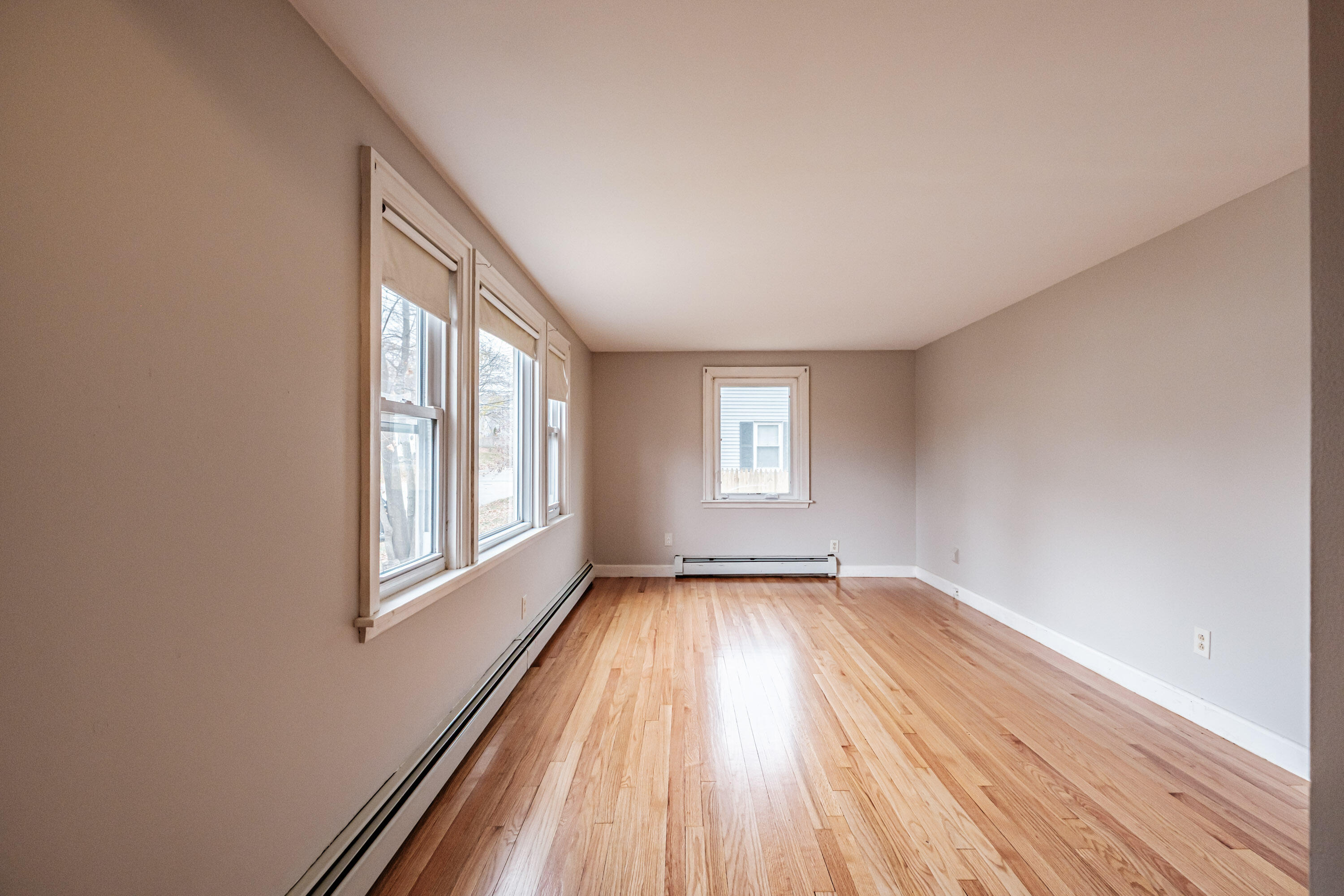 76 Pitt Street South Portland, ME 04106 - Photo 13 of 70 20251124gp-61019