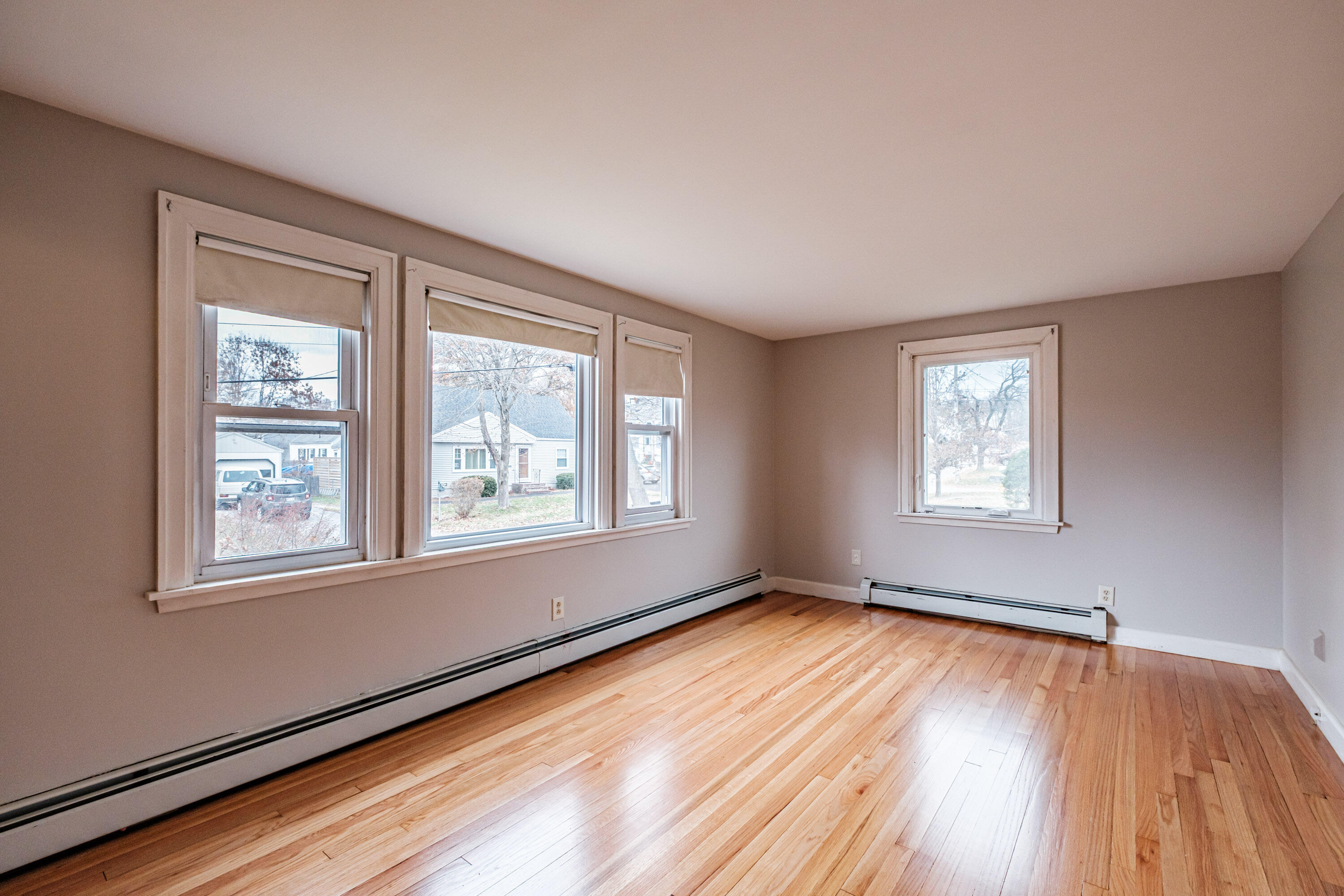 76 Pitt Street South Portland, ME 04106 - Photo 17 of 70 20251124gp-61023