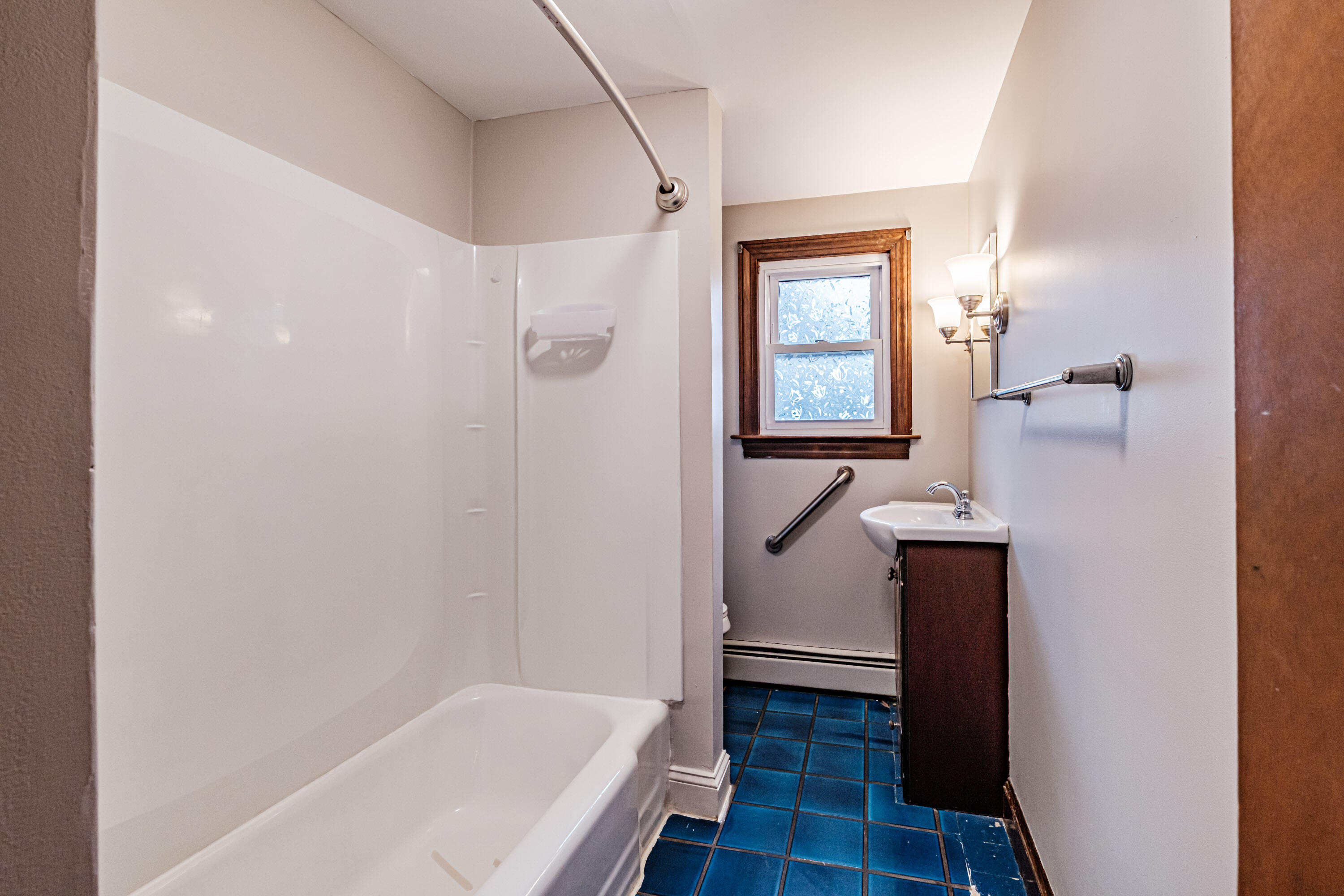 76 Pitt Street South Portland, ME 04106 - Photo 27 of 70 20251124gp-61033