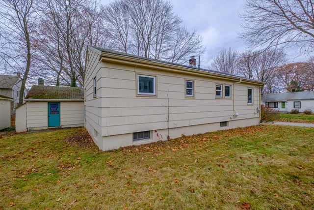 $439,900 | 76 Pitt Street, South Portland, ME 04106