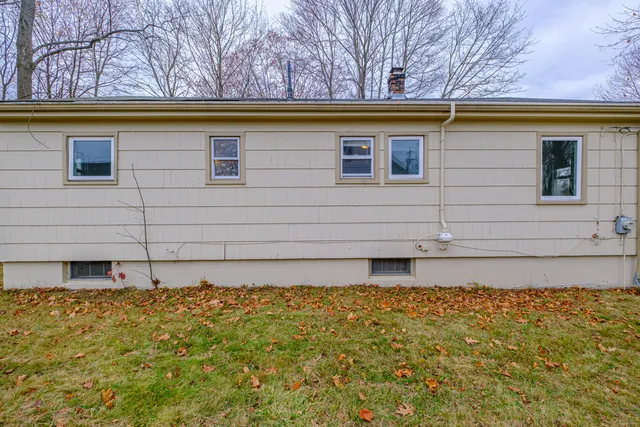 $439,900 | 76 Pitt Street, South Portland, ME 04106