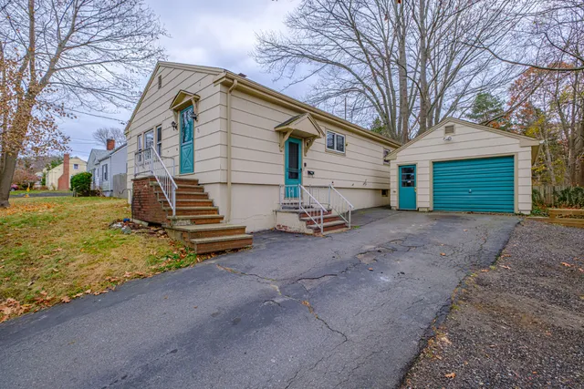 $439,900 | 76 Pitt Street, South Portland, ME 04106