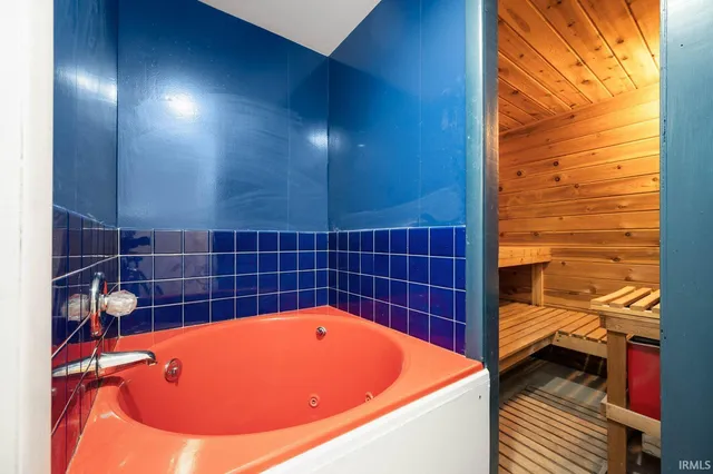 $374,900 | 2508 West Twickingham Drive, Muncie, IN 47304