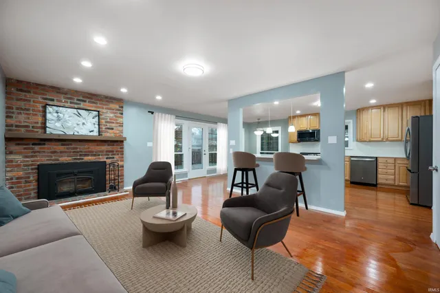 $374,900 | 2508 West Twickingham Drive, Muncie, IN 47304