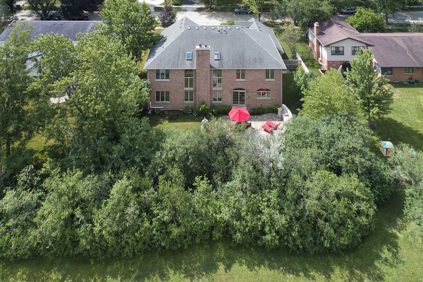 2812 Shannon Road Northbrook, IL 60062 - Photo 26 of 30