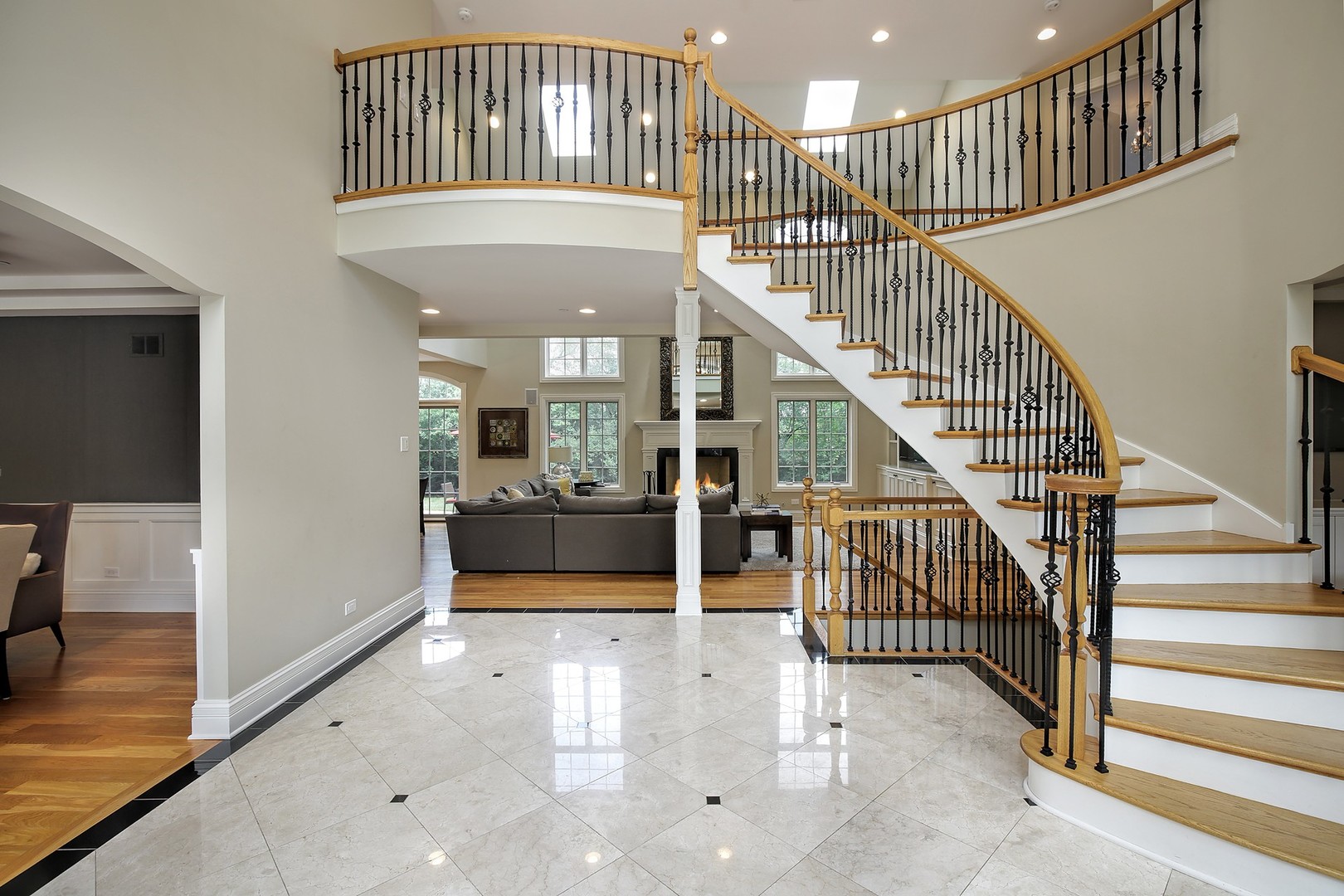2812 Shannon Road Northbrook, IL 60062 - Photo 6 of 30