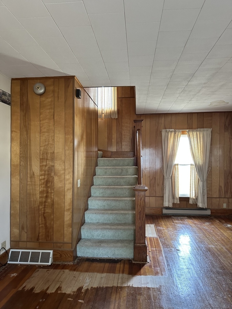 503 East Main Street Morrison, IL 61270 - Photo 8 of 25