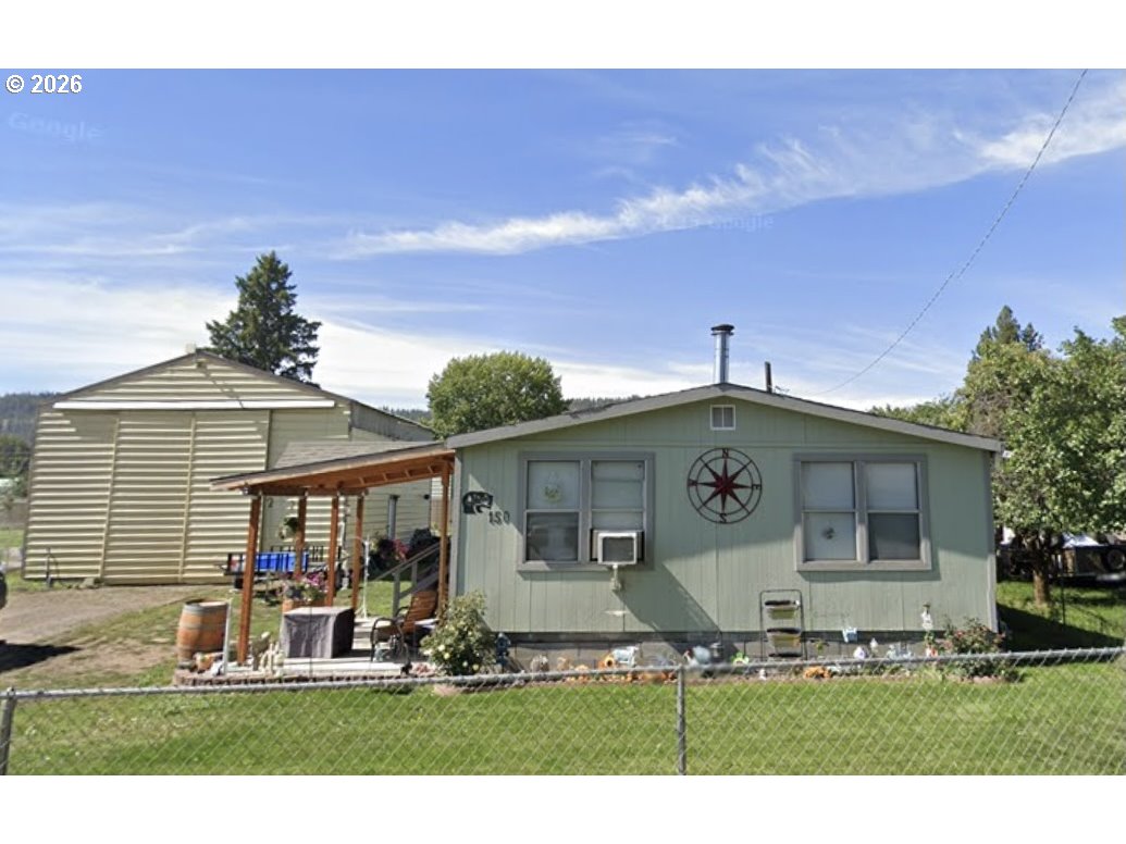 150 South 15th Avenue Elgin, OR 97827 - Photo 1 of 1 a view of house with yard