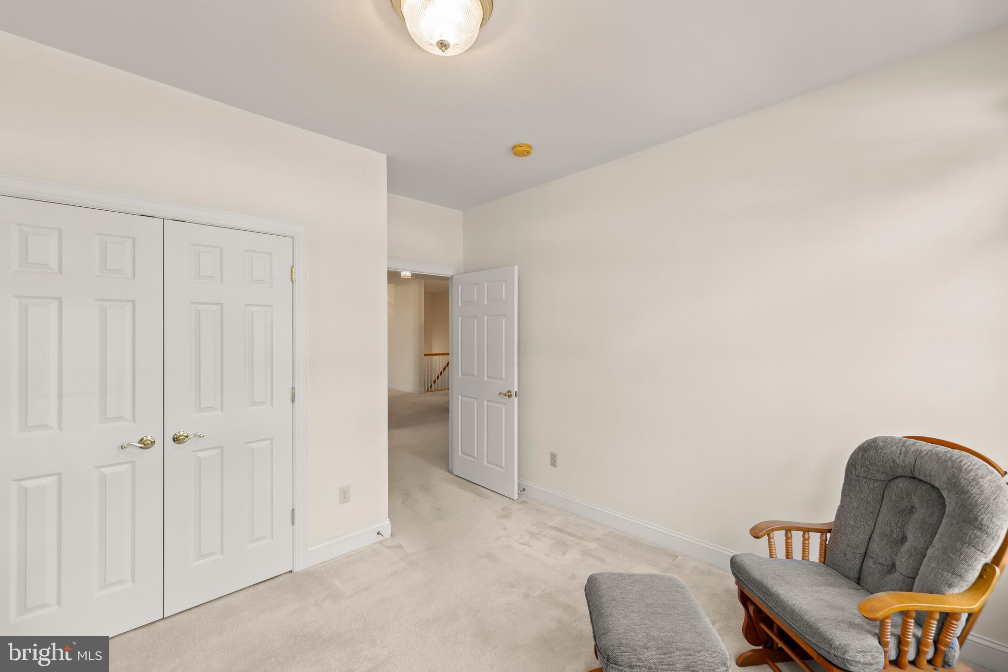 152 Harvest Ridge Drive Winchester, VA 22601 - Photo 25 of 43 a living room with furniture