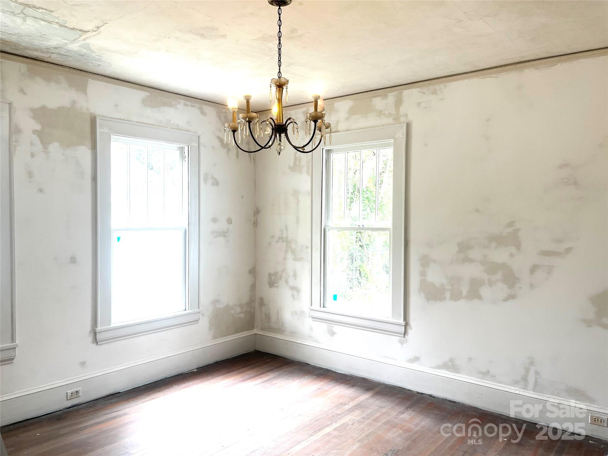 308 Elm Street Lancaster, SC 29720 - Photo 10 of 33 a view of an empty room with a window