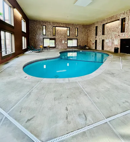 $169,999 | 7510 Cahill Road, Unit 119B, Edina, MN 55439