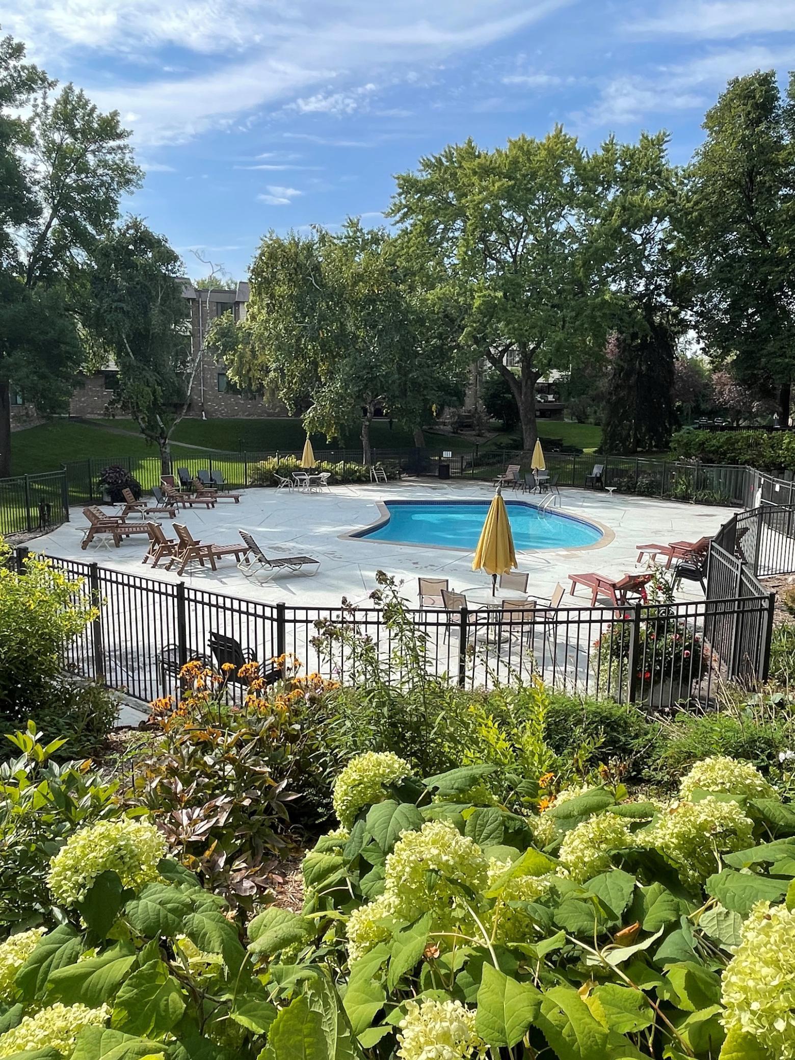 7510 Cahill Road, Unit 119B Edina, MN 55439 - Photo 18 of 27