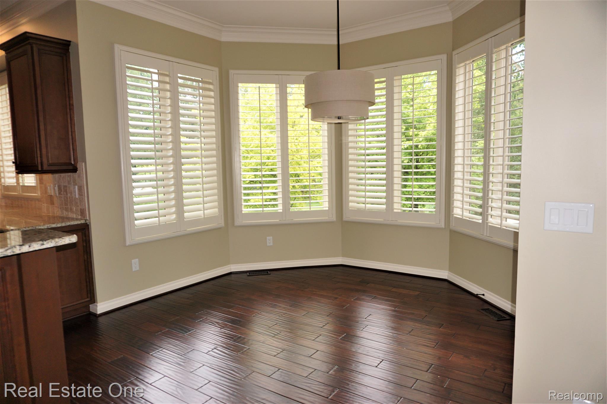 2949 Ambleside Court Rochester, MI 48306 - Photo 21 of 67 Breakfast Room