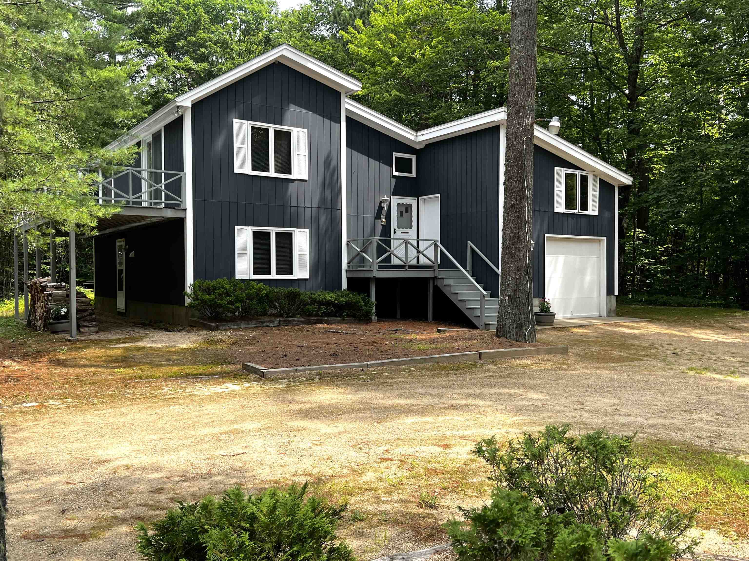 56 Partridge Run Conway, NH 03813 - Photo 2 of 40