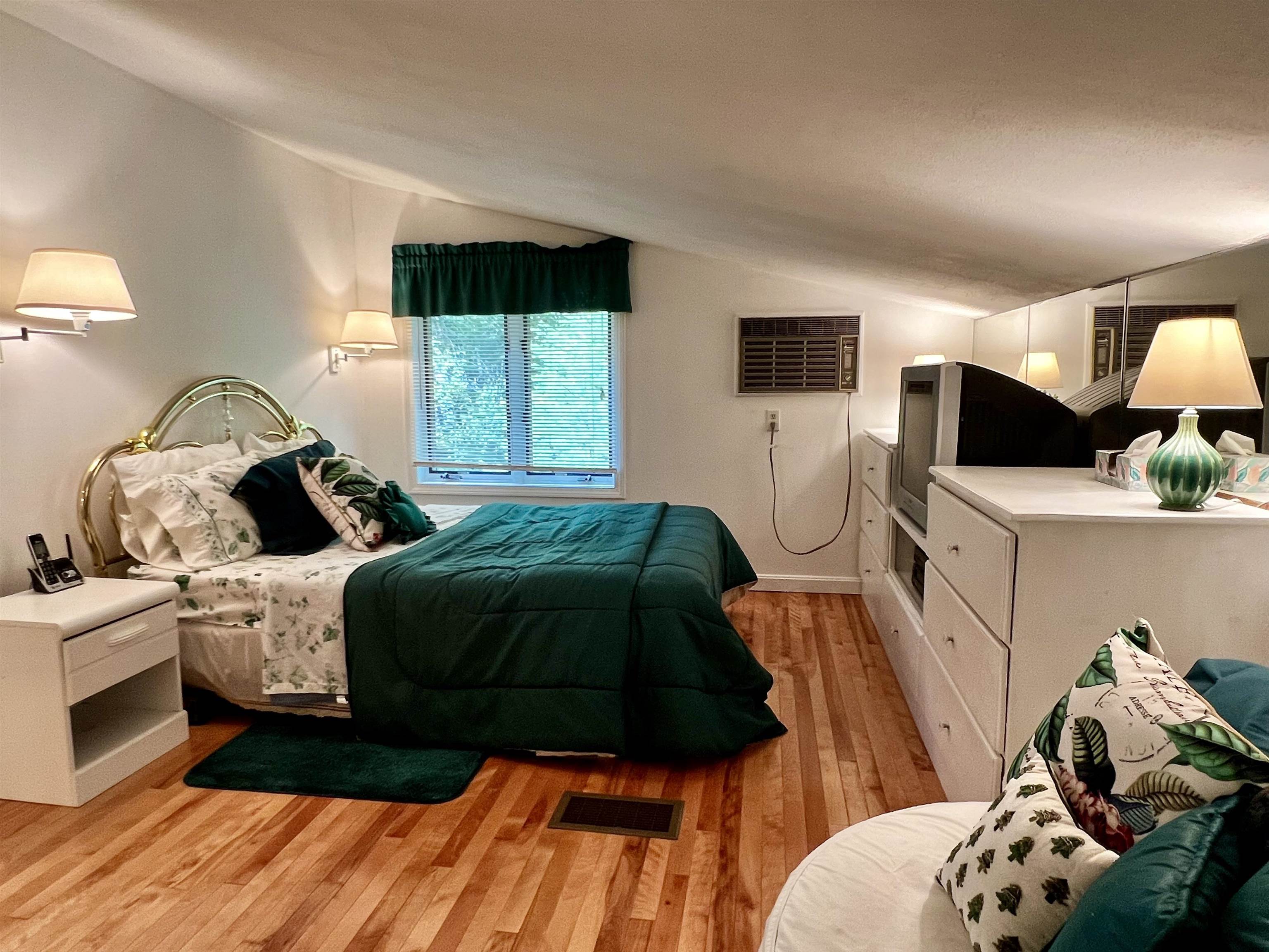 56 Partridge Run Conway, NH 03813 - Photo 5 of 40