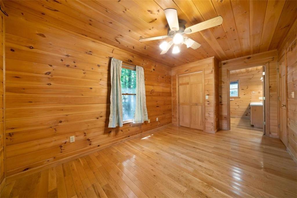 419 Blue Ridge Trail Morganton, GA 30560 - Photo 11 of 34 a view of a livingroom with a bathroom