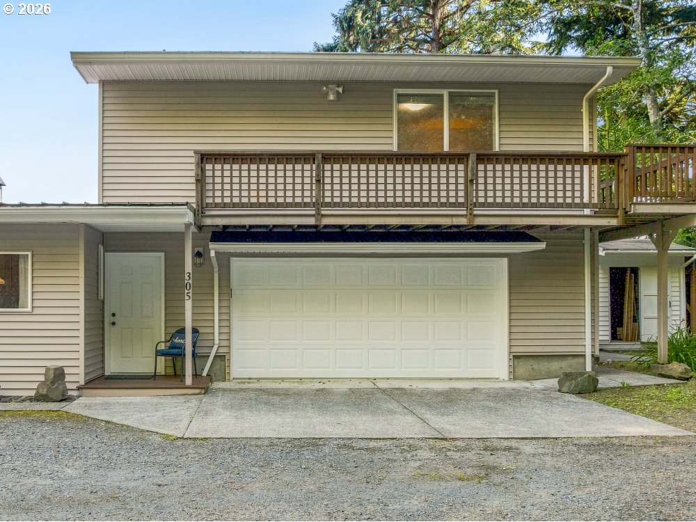 305 9th Street Garibaldi, OR 97118 - Photo 4 of 48 Gallery Image 4
