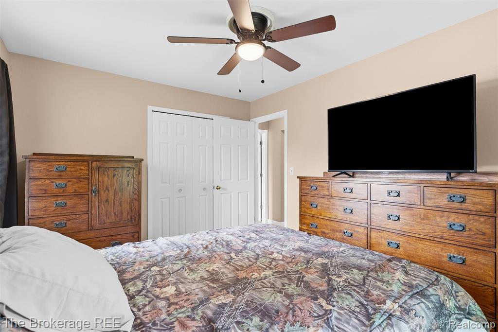 6509 Silver Lake Road Linden, MI 48451 - Photo 25 of 43