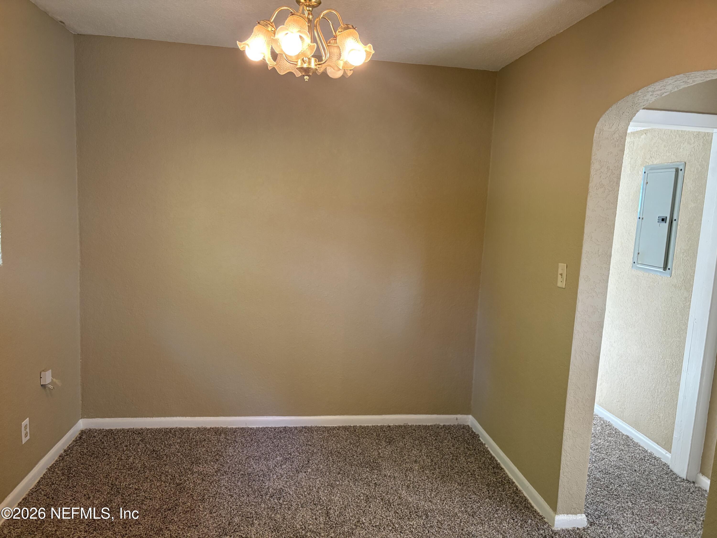6912 Corday Road Jacksonville, FL 32208 - Photo 4 of 23 IMG_0560