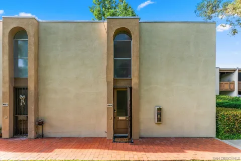 $374,999 | 4843 Collwood Boulevard, Unit B, San Diego, CA 92115