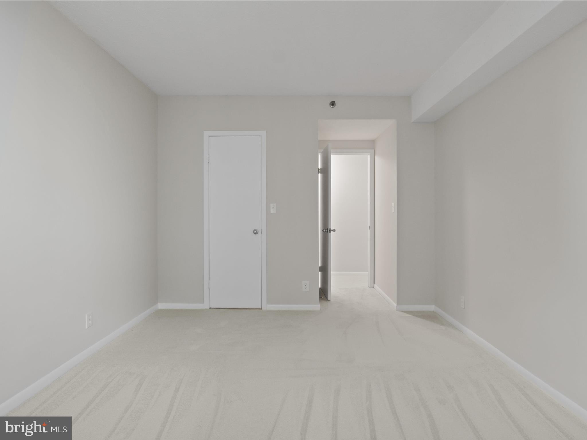 5505 Seminary Road, Unit 1601N Falls Church, VA 22041 - Photo 16 of 42 Gallery Image 16