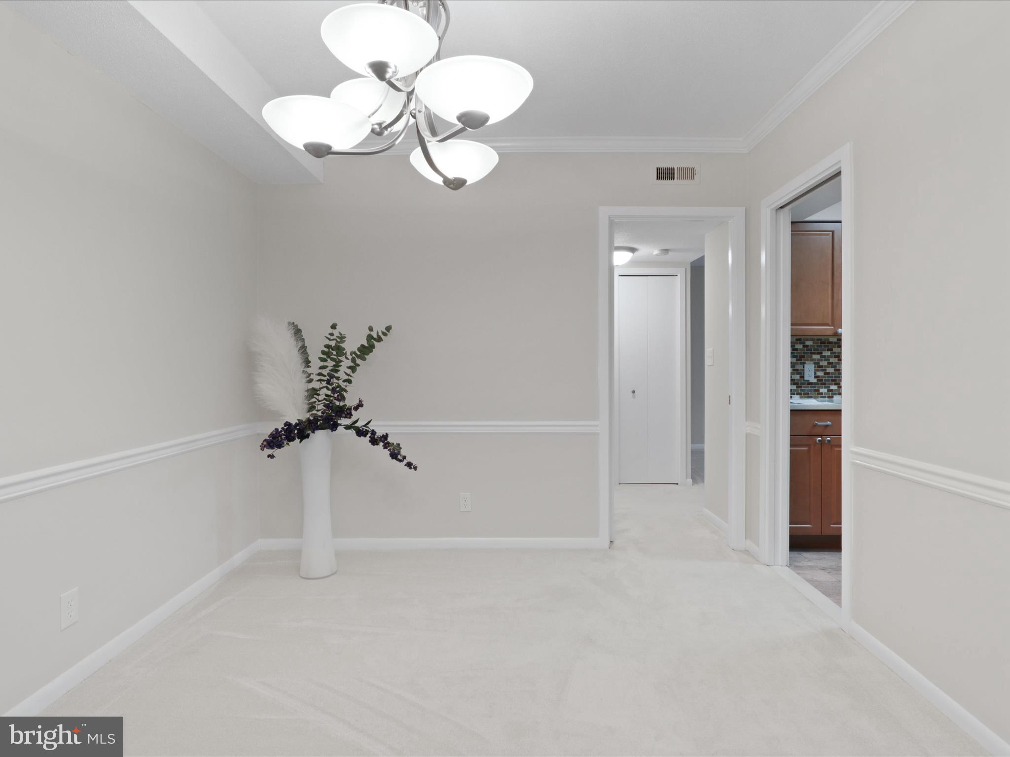 5505 Seminary Road, Unit 1601N Falls Church, VA 22041 - Photo 7 of 42 Gallery Image 7