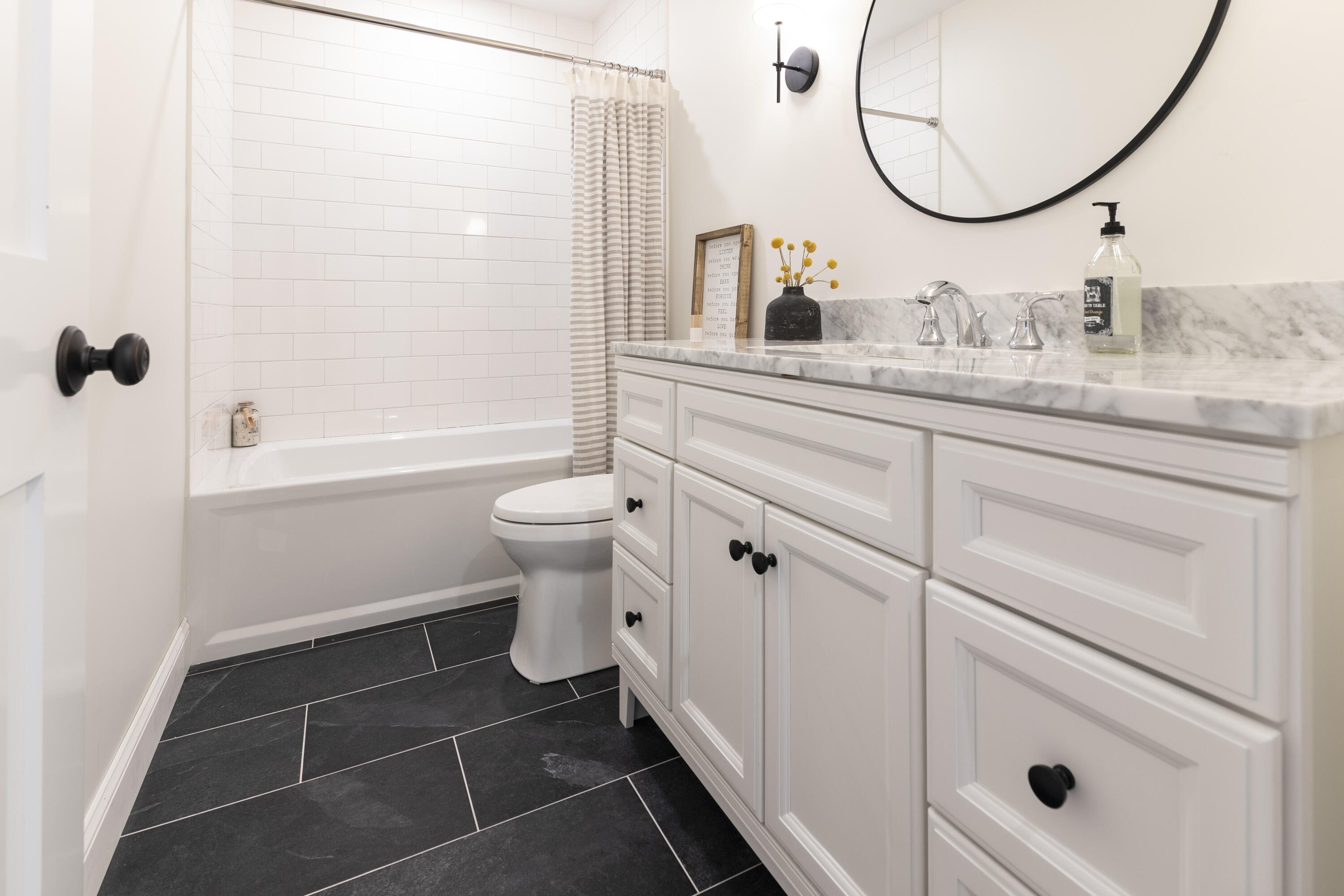 28 Simmons Road East Falmouth, MA 02536 - Photo 46 of 91 Spacious Guest Bath