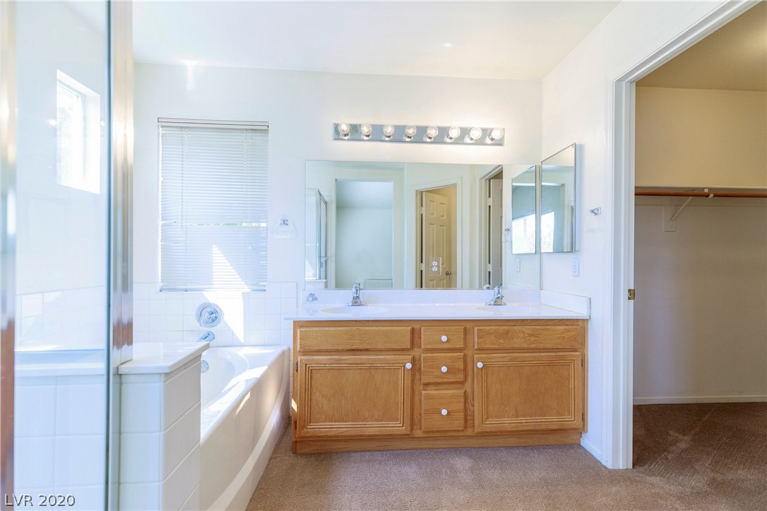 1505 Cimarron Crest Street Las Vegas, NV 89144 - Photo 14 of 31